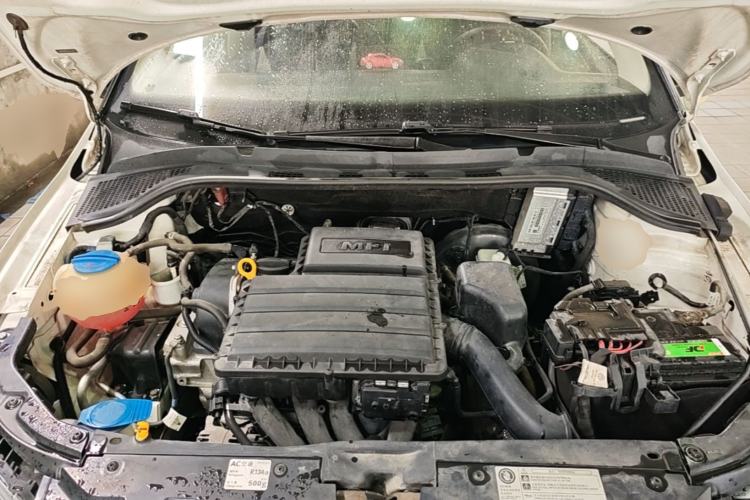 Used Skoda Fabia 2017 1.6L Automatic Sport Edition Engine Bay