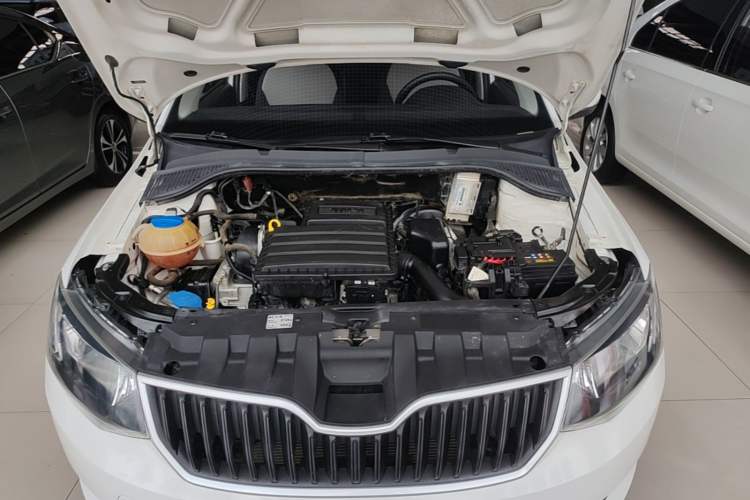 Used Skoda Fabia 2017 1.4L Automatic Car Enjoy Edition Engine Bay