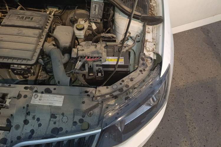 Used Skoda Fabia 2017 1.4L Automatic Car Enjoy Edition Engine Bay Left