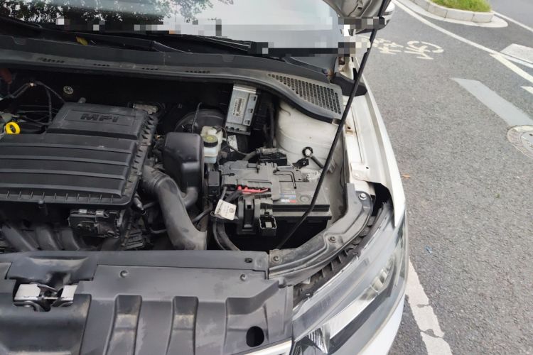 Used Skoda Fabia 2017 1.4L Automatic Car Enjoy Edition Engine Bay Left