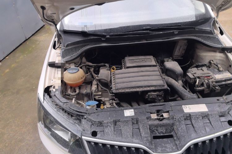 Used Skoda Fabia 2017 1.4L Automatic Car Enjoy Edition Engine Bay Right
