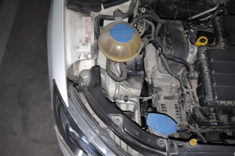 Used Skoda Fabia 2017 1.4L Automatic Car Enjoy Edition Engine Bay Right