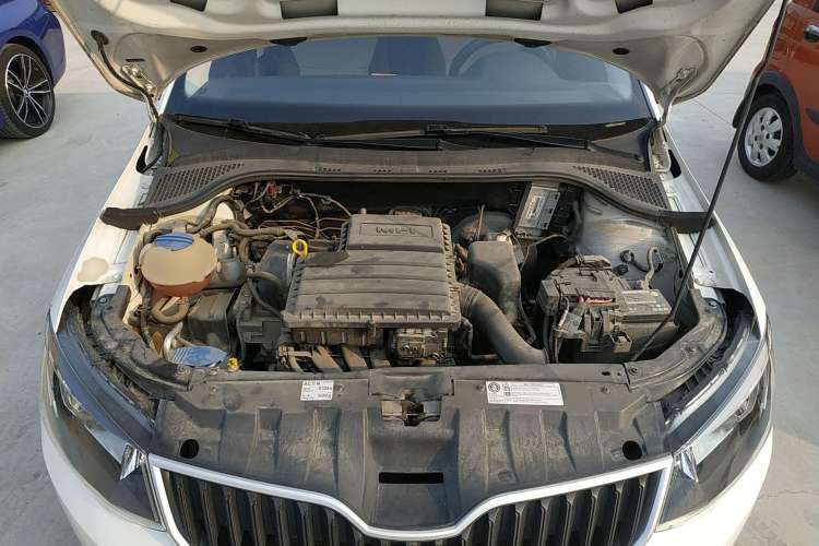 Used Skoda Fabia 2017 1.4L Automatic Car Enjoy Edition Engine Bay