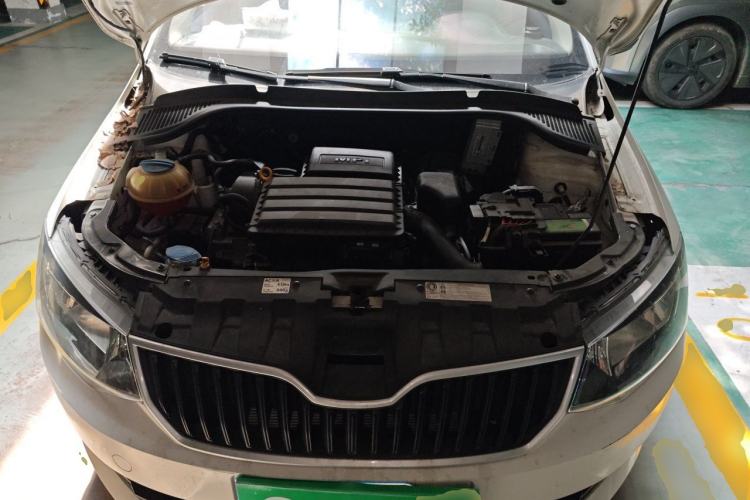 Used Skoda Fabia 2017 1.4L Automatic Car Enjoy Edition Engine Bay