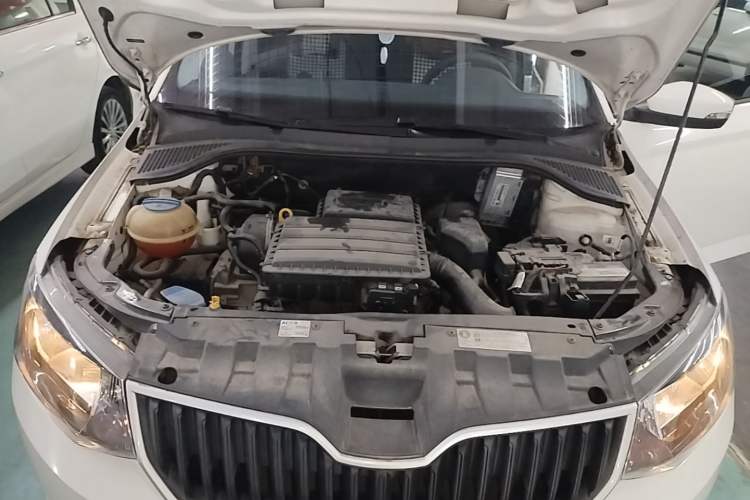 Used Skoda Fabia 2017 1.4L Automatic Car Enjoy Edition Engine Bay