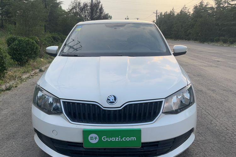 Used Skoda Fabia 2017 1.4L Automatic Car Enjoy Edition Exterior 1