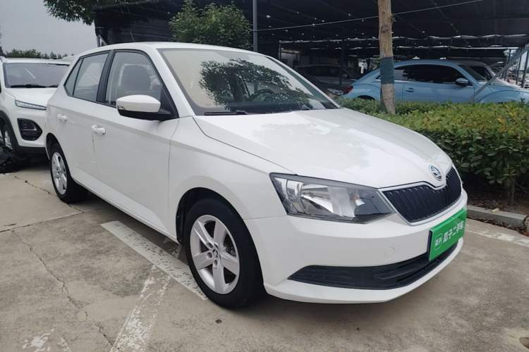 Used Skoda Fabia 2017 1.4L Automatic Car Enjoy Edition Exterior 1