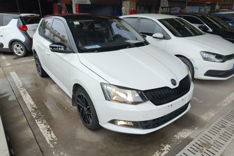 Used Skoda Fabia 2017 1.6L Automatic Sport Edition Exterior 1