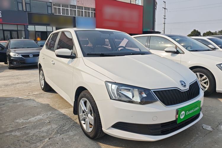 Used Skoda Fabia 2017 1.4L Automatic Car Enjoy Edition Exterior 1