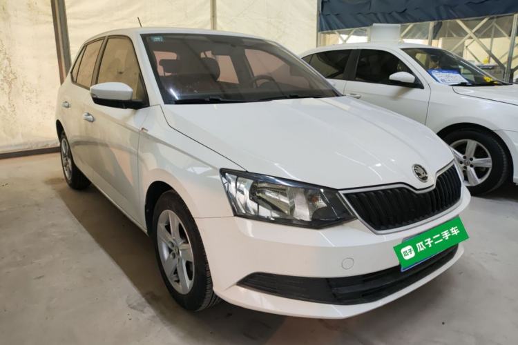 Used Skoda Fabia 2017 1.4L Automatic Car Enjoy Edition Exterior 1