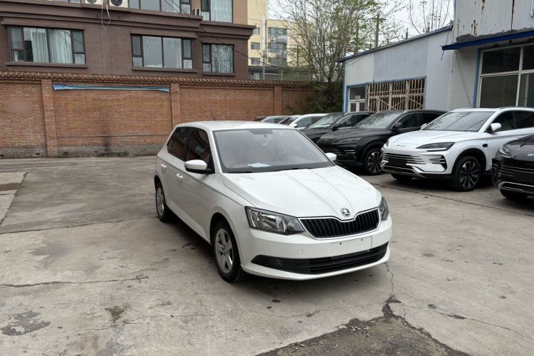 Used Skoda Fabia 2017 1.4L Manual Enjoy Edition Exterior 2