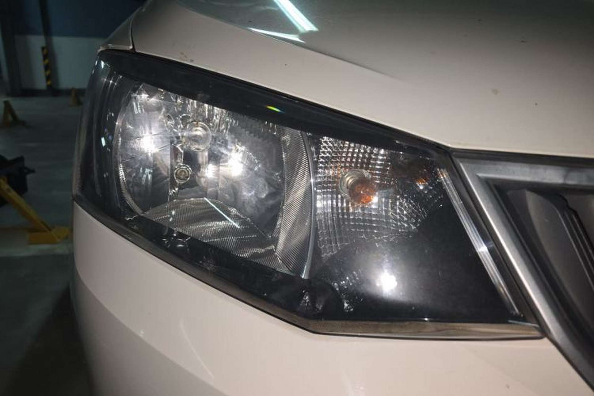 Used Skoda Fabia 2017 1.4L Automatic Car Enjoy Edition Exterior 6