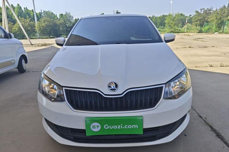 Used Skoda Fabia 2017 1.4L Automatic Car Enjoy Edition Front