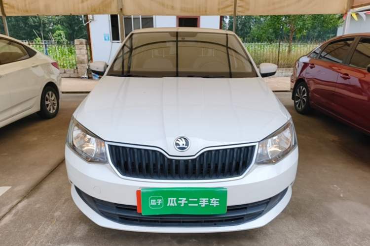 Used Skoda Fabia 2017 1.4L Automatic Car Enjoy Edition Front