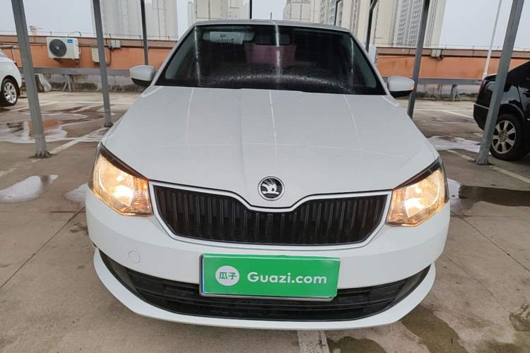 Used Skoda Fabia 2017 1.4L Automatic Car Enjoy Edition Front