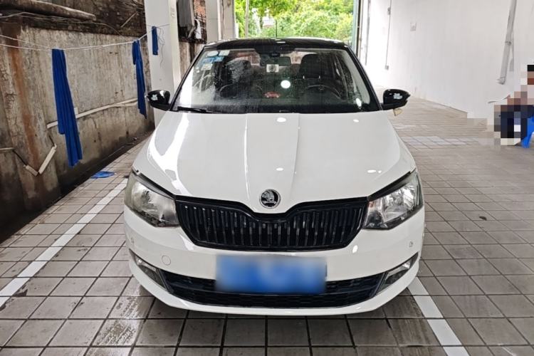 Used Skoda Fabia 2017 1.6L Automatic Sport Edition Front