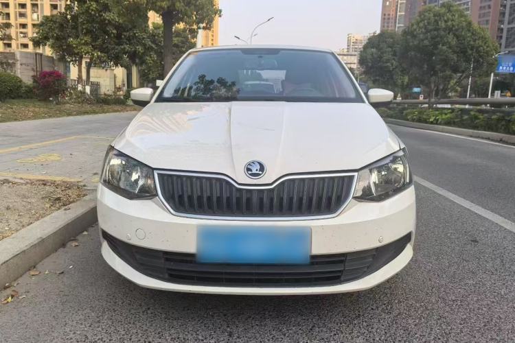 Used Skoda Fabia 2017 1.4L Automatic Car Enjoy Edition Front