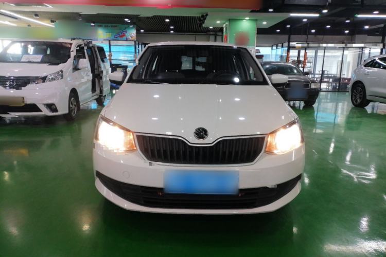 Used Skoda Fabia 2017 1.4L Automatic Car Enjoy Edition Front