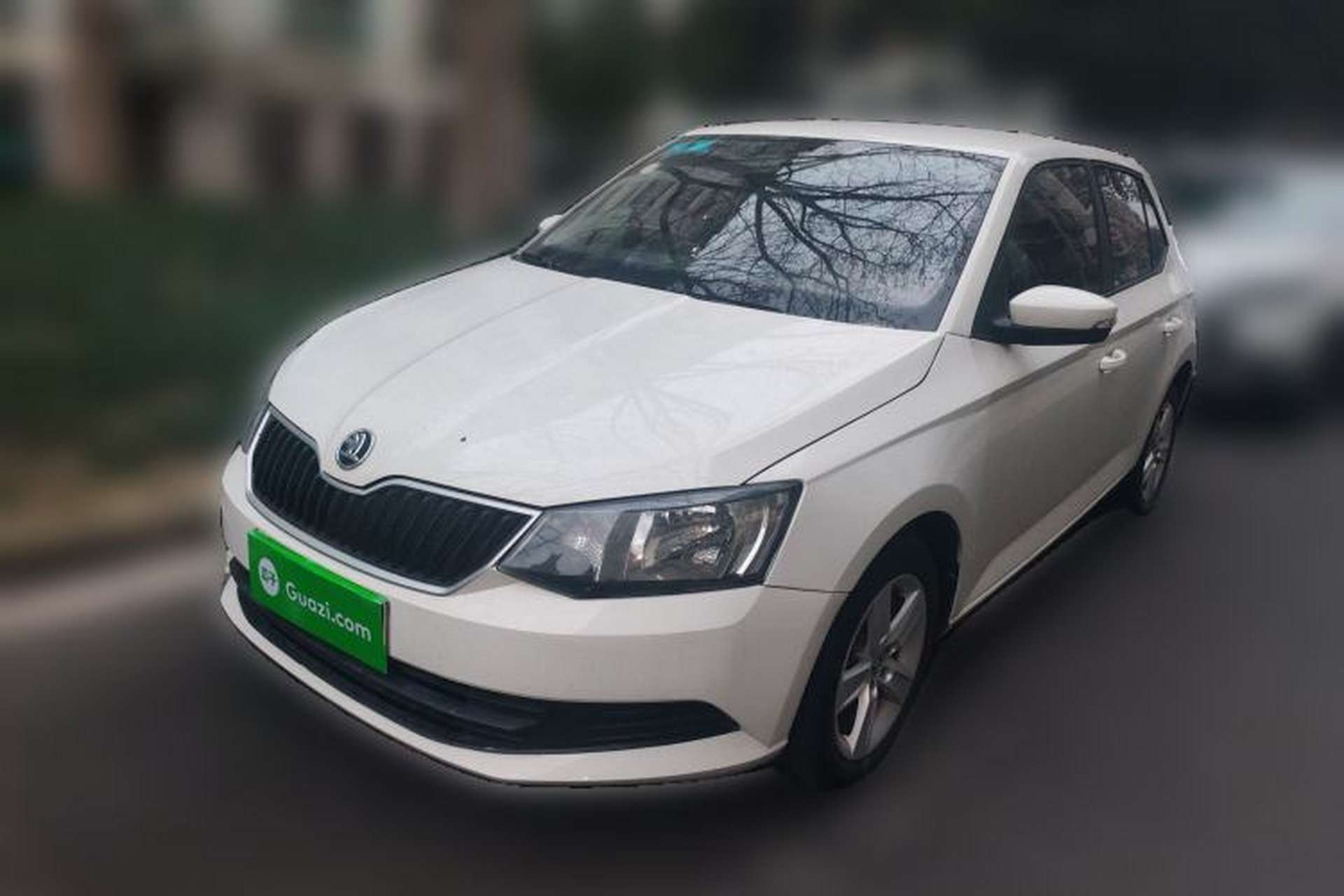 Used Skoda Fabia 2017 1.4L Automatic Car Enjoy Edition Front Left 45 Deg