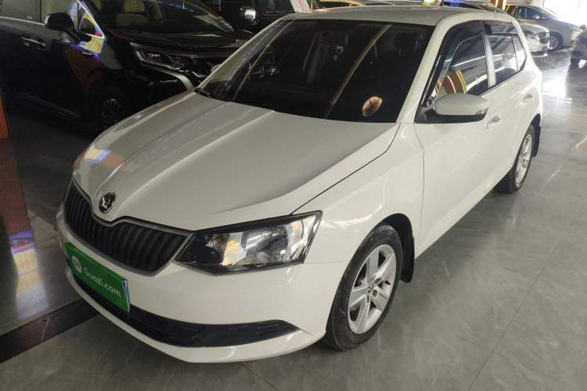 Used Skoda Fabia 2017 1.4L Automatic Car Enjoy Edition Front Left 45 Deg