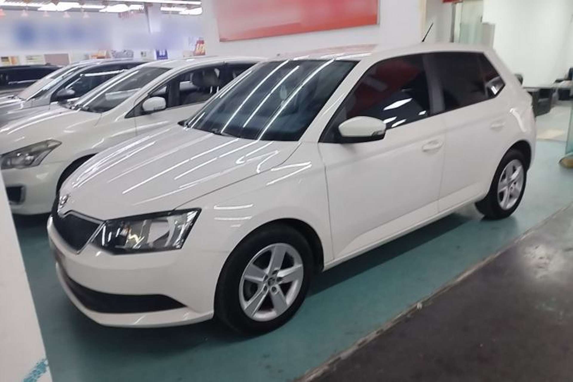Used Skoda Fabia 2017 1.4L Automatic Car Enjoy Edition Front Left 45 Deg
