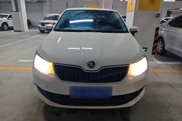 Used Skoda Fabia 2017 1.4L Automatic Car Enjoy Edition Front