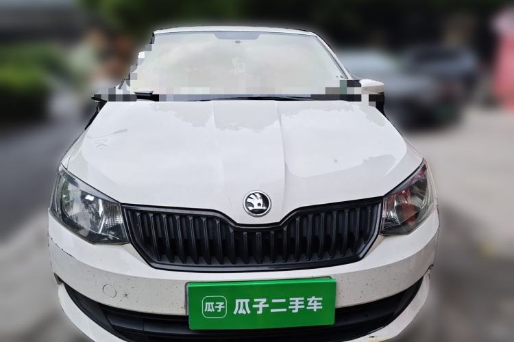 Used Skoda Fabia 2017 1.4L Automatic Car Enjoy Edition Front