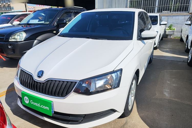 Used Skoda Fabia 2017 1.4L Automatic Car Enjoy Edition Front
