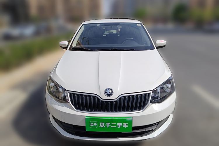 Used Skoda Fabia 2017 1.4L Automatic Car Enjoy Edition Front