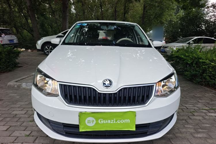 Used Skoda Fabia 2017 1.4L Automatic Car Enjoy Edition Front