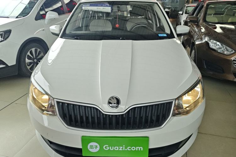 Used Skoda Fabia 2017 1.4L Automatic Car Enjoy Edition Front