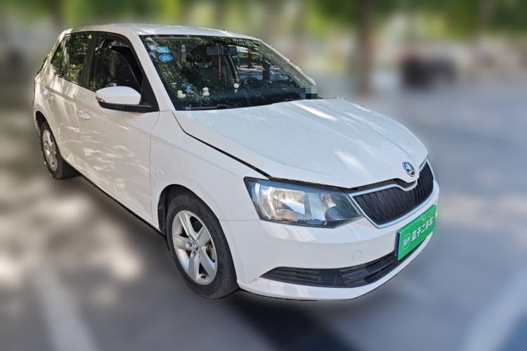 Used Skoda Fabia 2017 1.4L Automatic Car Enjoy Edition Front Right 45 Deg