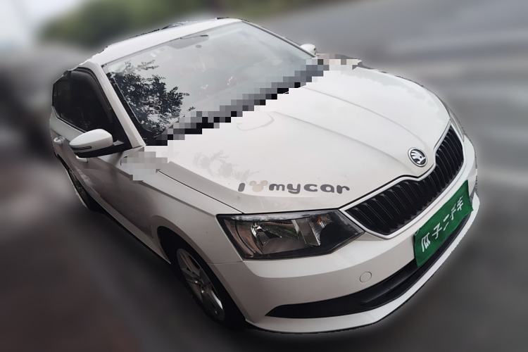 Used Skoda Fabia 2017 1.4L Automatic Car Enjoy Edition Front Right 45 Deg