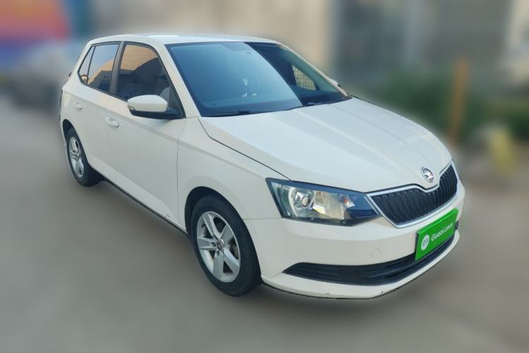 Used Skoda Fabia 2017 1.4L Automatic Car Enjoy Edition Front Right 45 Deg
