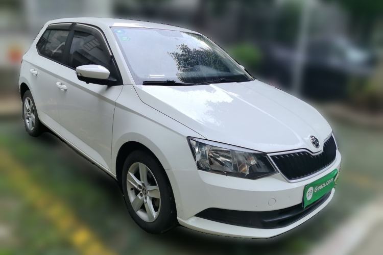 Used Skoda Fabia 2017 1.4L Automatic Car Enjoy Edition Front Right 45 Deg