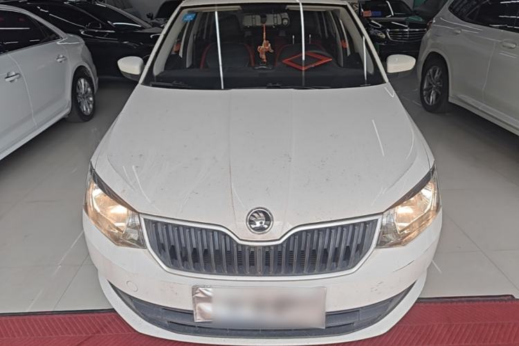 Used Skoda Fabia 2017 1.4L Automatic Car Enjoy Edition Front