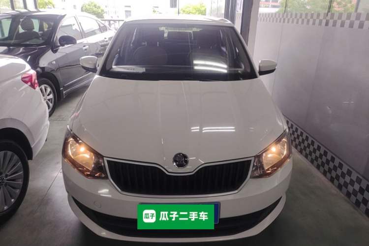 Used Skoda Fabia 2017 1.4L Automatic Car Enjoy Edition Front