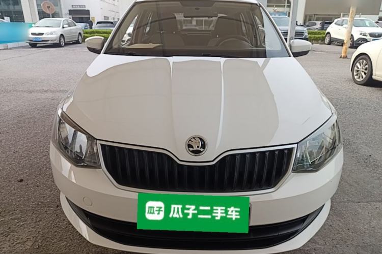 Used Skoda Fabia 2017 1.4L Automatic Car Enjoy Edition Front