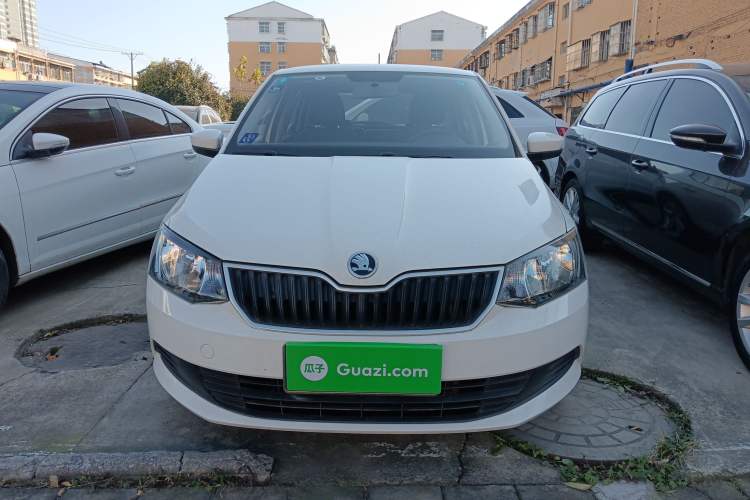 Used Skoda Fabia 2017 1.4L Automatic Car Enjoy Edition Front