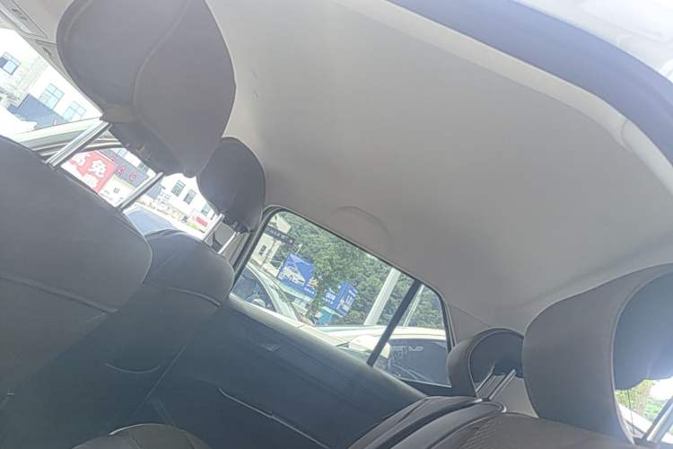 Used Skoda Fabia 2017 1.4L Automatic Car Enjoy Edition Headliner