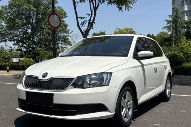 Used Skoda Fabia 2017 1.4L Automatic Car Enjoy Edition
