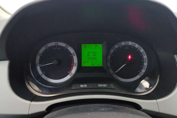 Used Skoda Fabia 2017 1.4L Automatic Car Enjoy Edition Instrument Cluster