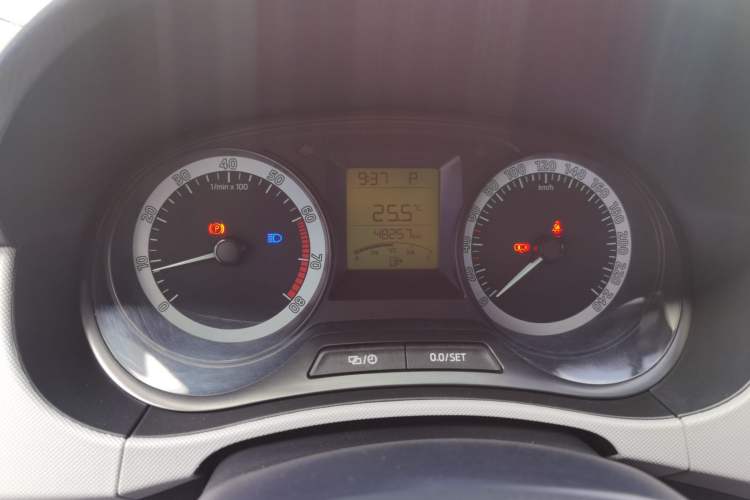 Used Skoda Fabia 2017 1.4L Automatic Car Enjoy Edition Instrument Cluster