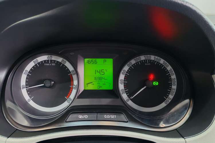 Used Skoda Fabia 2017 1.4L Automatic Car Enjoy Edition Instrument Cluster