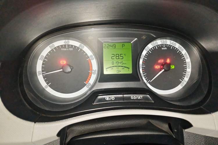 Used Skoda Fabia 2017 1.4L Automatic Car Enjoy Edition Instrument Cluster