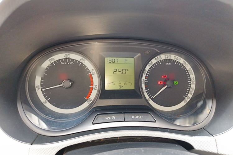 Used Skoda Fabia 2017 1.4L Automatic Car Enjoy Edition Instrument Cluster