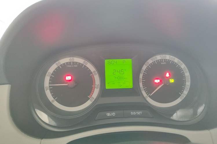 Used Skoda Fabia 2017 1.4L Automatic Car Enjoy Edition Instrument Cluster