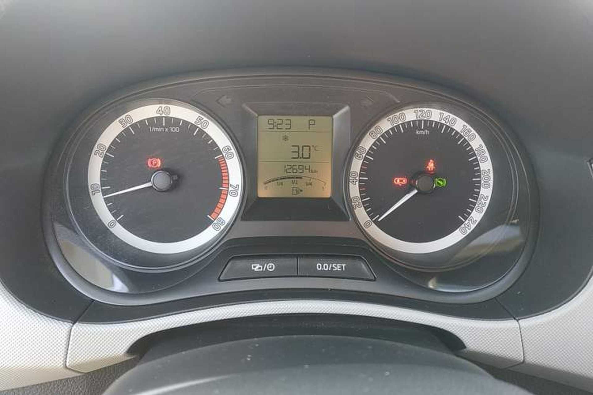 Used Skoda Fabia 2017 1.4L Automatic Car Enjoy Edition Instrument Cluster
