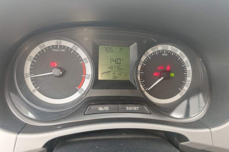 Used Skoda Fabia 2017 1.4L Automatic Car Enjoy Edition Instrument Cluster