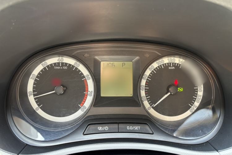 Used Skoda Fabia 2017 1.4L Automatic Car Enjoy Edition Instrument Cluster